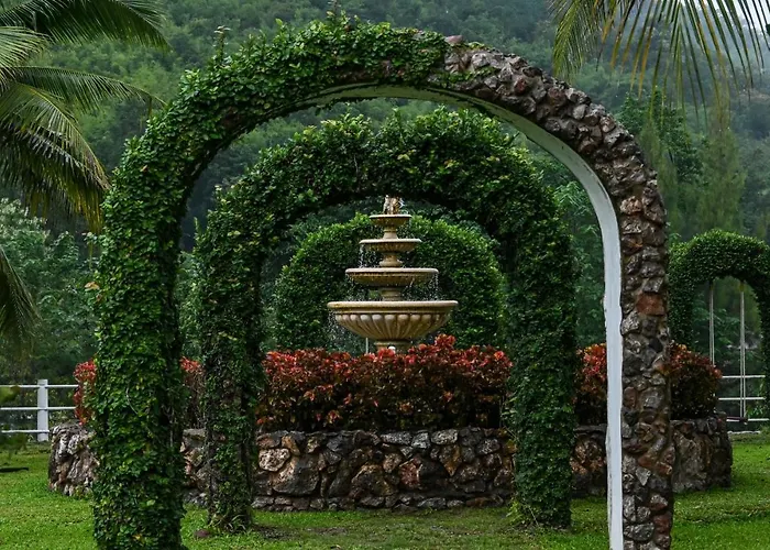 Swiss Valley Hip Resort