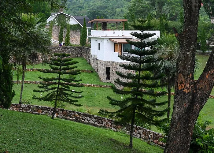 Swiss Valley Hip Resort