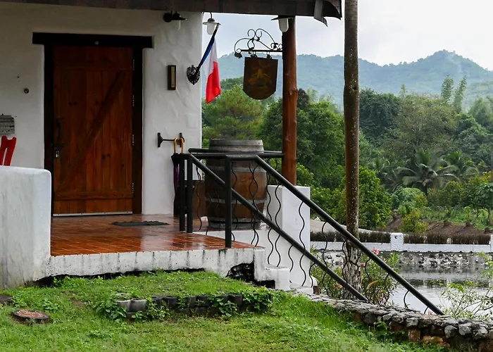 Resort Swiss Valley Hip Suan Phueng