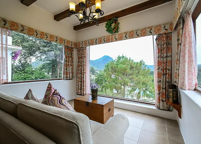 Swiss Valley Hip Resort 4*