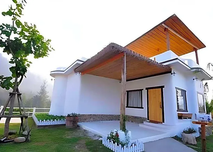 Resort Swiss Valley Hip