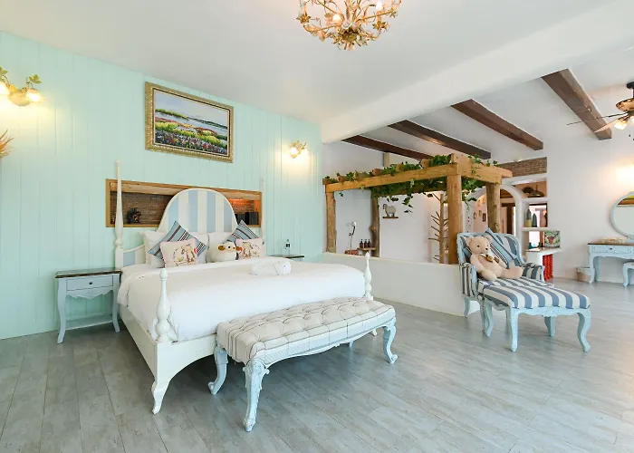 Resort Swiss Valley Hip